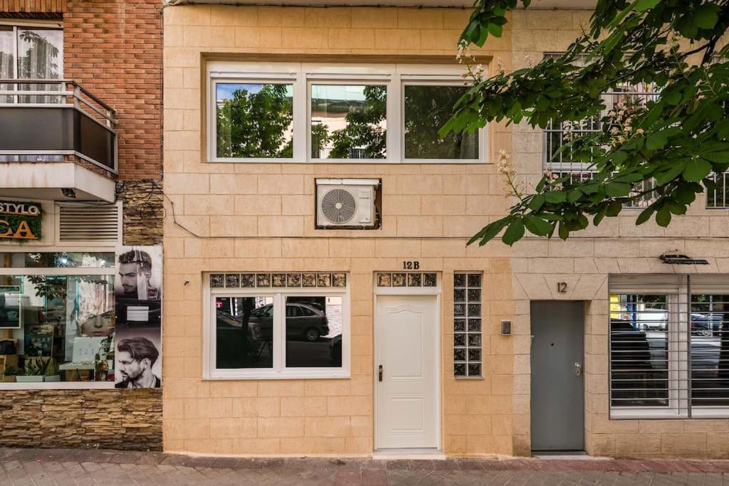 Cozy Duplex Apartment In Barrio De Salamanca - Heredia Madrid Dış mekan fotoğraf